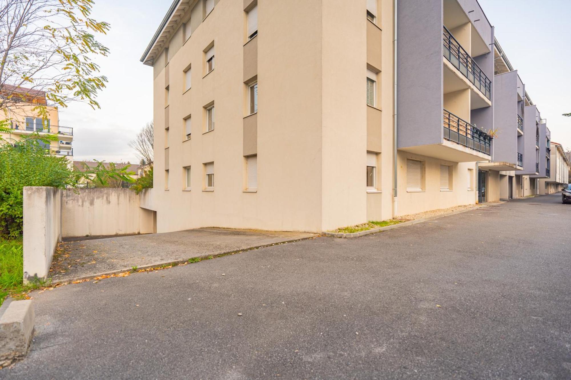 Appartement Tout Equipe A 3 Min Gare Annemasse - Ideal Famille Ou Pro - Parking Inclus Ville-la-Grand Exterior foto